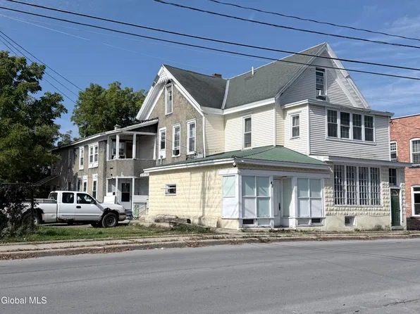 43 Cayadutta Street, Gloversville, NY 12078