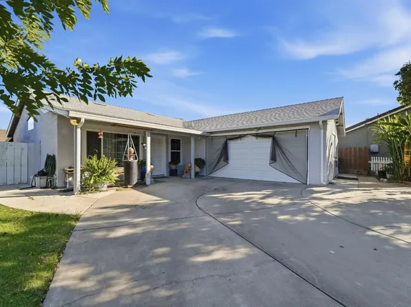 3540 Hallsboro Ct, Modesto, CA 95357