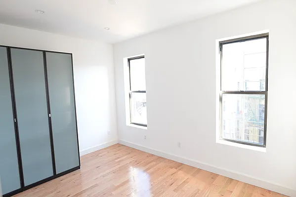 Rented by Residents Team | media 27