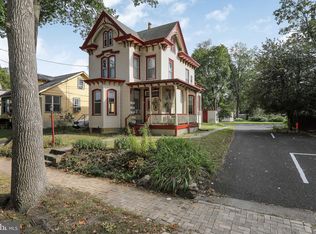 16 Lincoln Ave, Haddonfield, NJ 08033