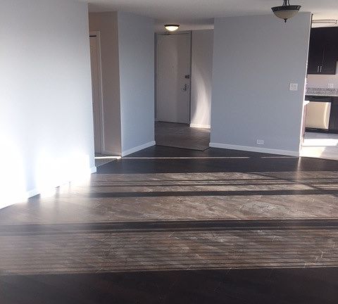 2nd image of 2121 N Lincoln Ave #9A