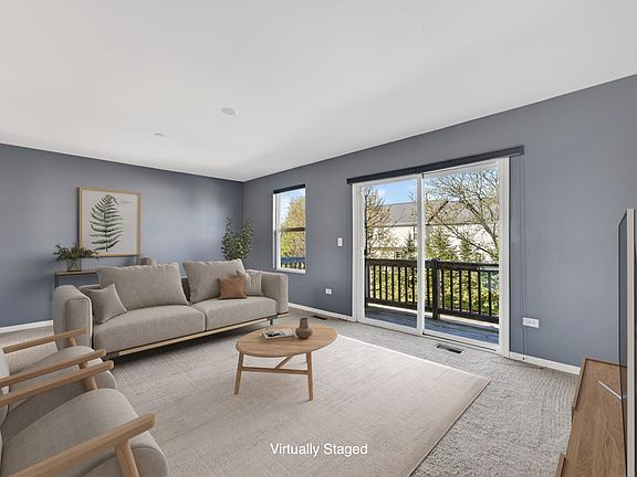 3rd image of 1452 Lakeridge Ct