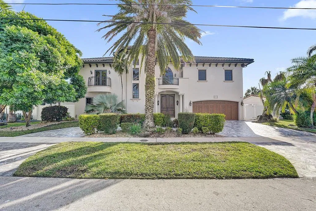 6 bed, 6.0 bath, 5570 sqft, $17,000 — Photo 2