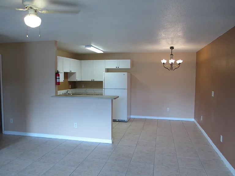 800 N Fiske Blvd #103 — Photo 18