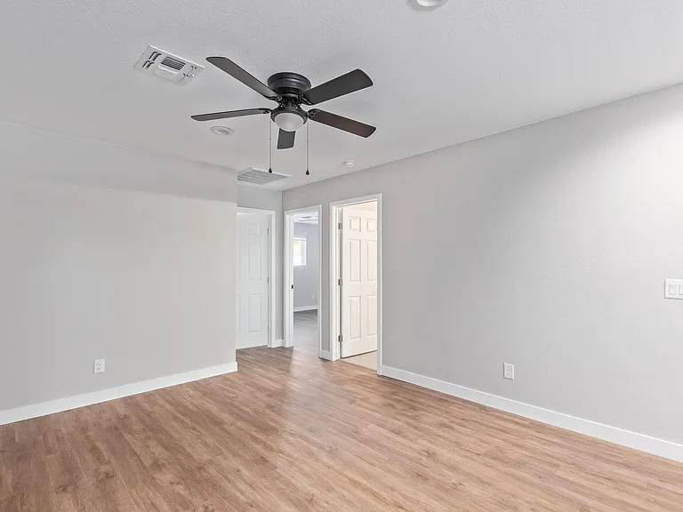 5131 N 17th Ave #2 — Photo 9
