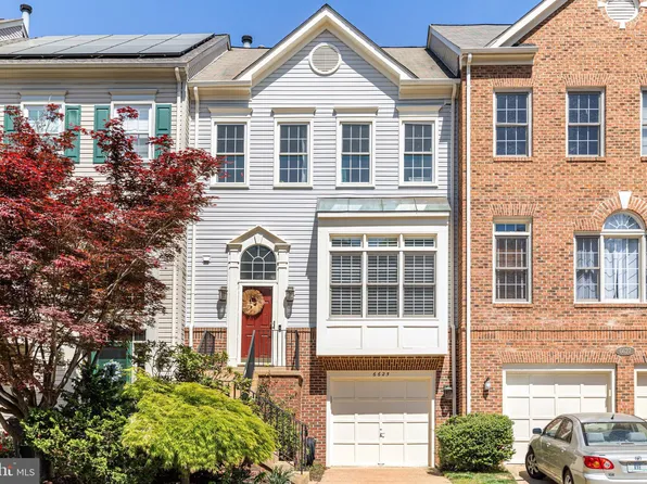 6625 Frost Lake Ln, Alexandria, VA 22315