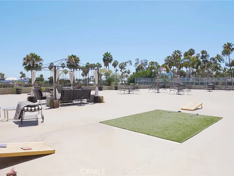 800 E Ocean Blvd — Photo 29