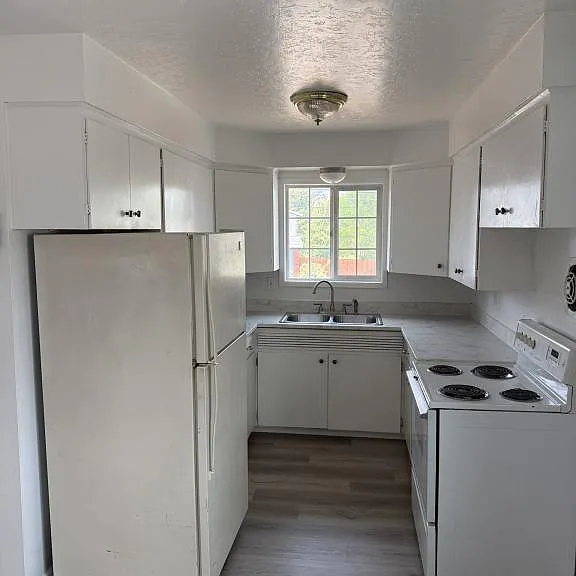 1104 Mill St #3 — Photo 7