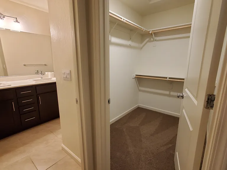 262 Grand Canyon Ct — Photo 8