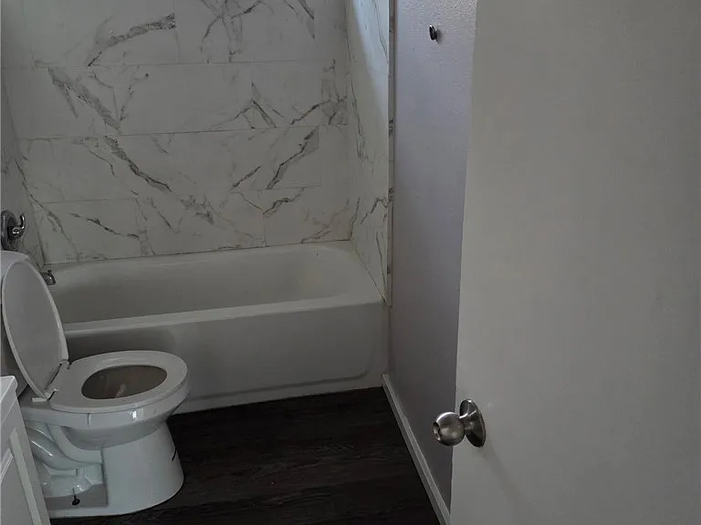 2665 Rosedale Ave — Photo 9