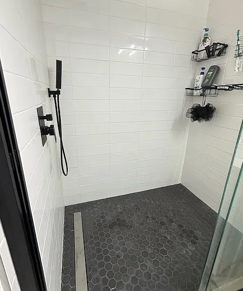 7003 Rodling Dr #B — Photo 13
