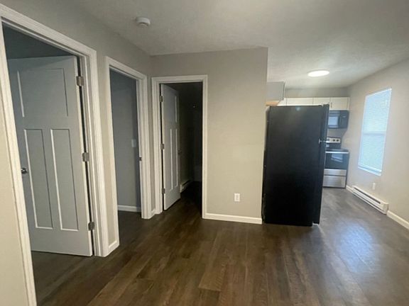 3rd image of 1210 Main St #6