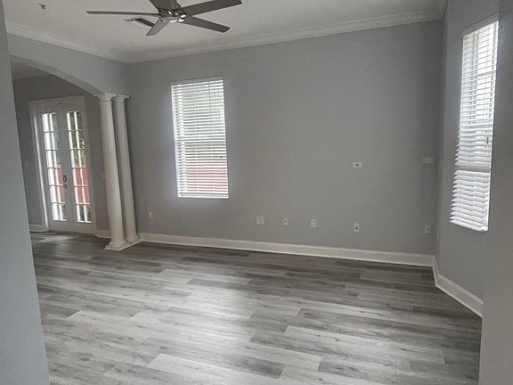 5th image of 2309 Kensington Garden Ln