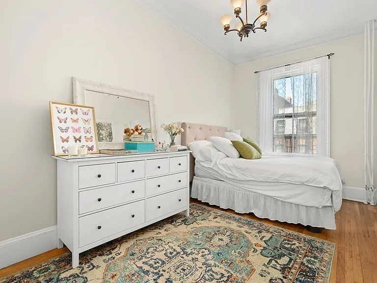 133 Marlborough St #8 — Photo 7