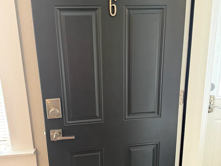 950 Millville Ave #6 — Photo 1