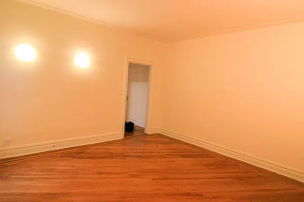 Rented by Horowitz Real Estate | media 10