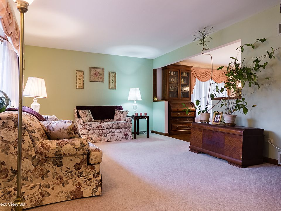 1st image of 806 Madiera Dr