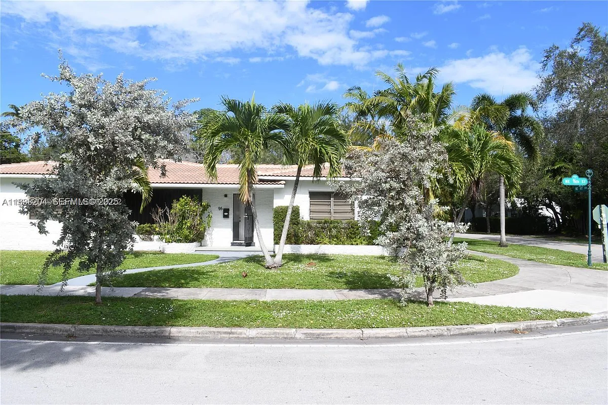 Photo 2 of 17 - 95 NE 96th St - Miami Shores, FL Building Photo - 95 NE 96th St