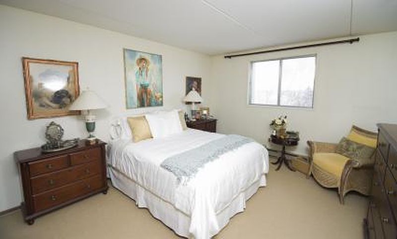 Winnipeg Apartment for rent - 1 Bedroom — photo 11