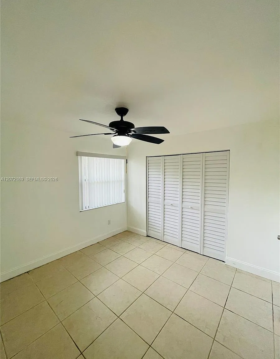 3 bed, 1185 sqft, $2,600 — Photo 2