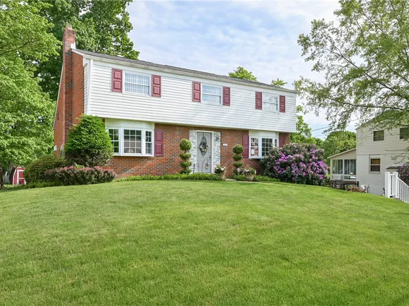 1520 Fernledge Dr, Allison Park, PA 15101