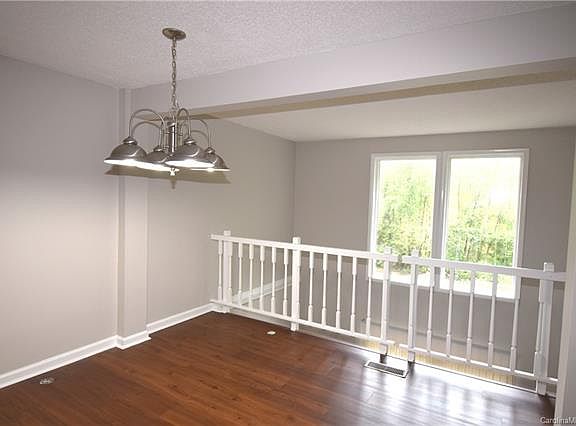 3rd image of 7344 Pebblestone Dr APT B