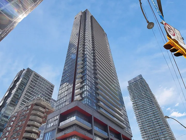 159 Dundas St E #1107 — Photo 28