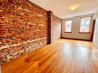 10 Fleet St #3, Boston, MA 02113