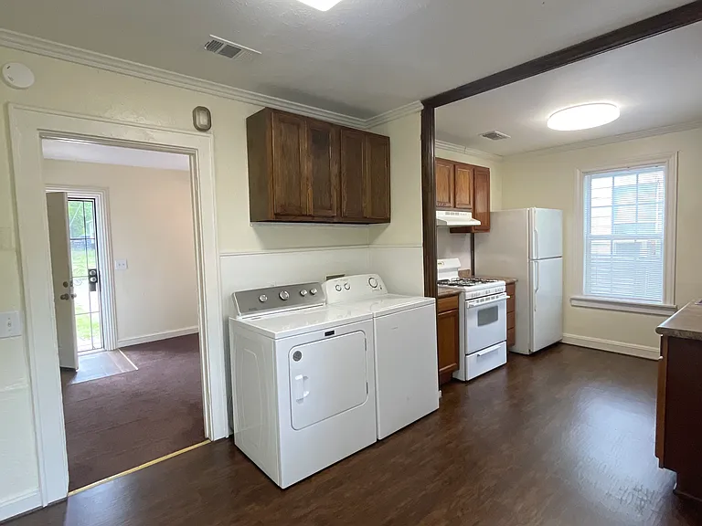 1602 Woodrow St #HOME — Photo 5