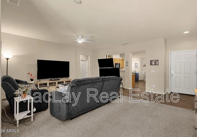 18337 N Soft Wind Dr — Photo 9