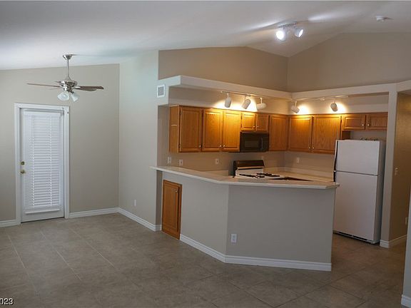 4th image of 377 Manti Pl #377