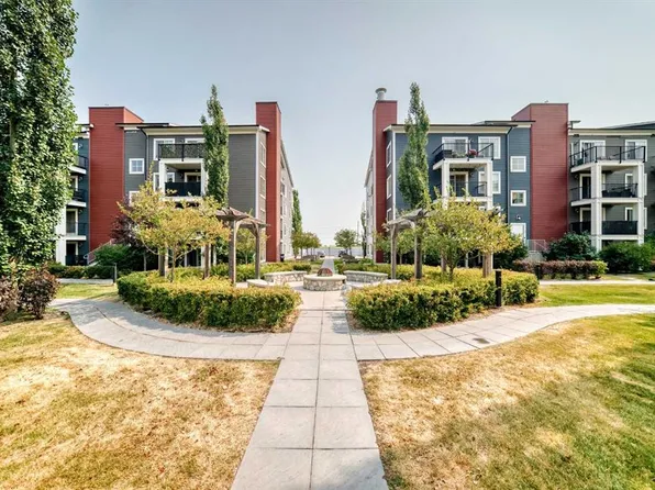 755 SW Copperpond Blvd SE #5315, Calgary, AB T2Z 4R2