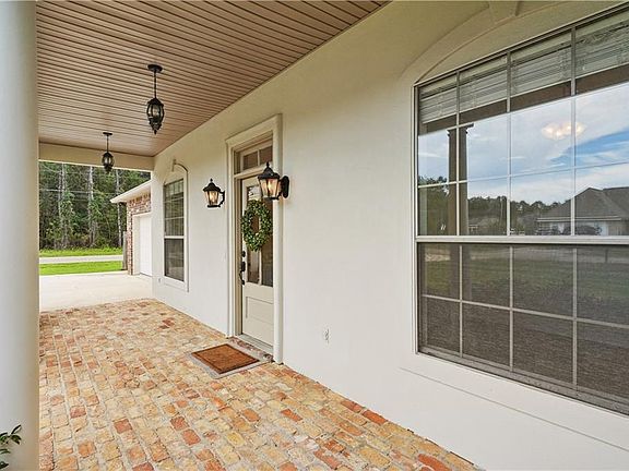 4th image of 101 Joyce Ct