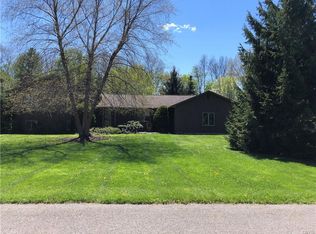 8793 Horseshoe Ln, Chittenango, NY 13037