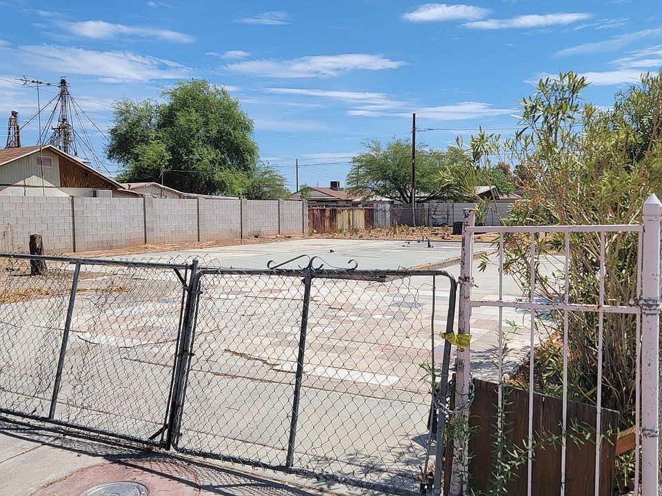 1st image of 1223 S 111th Drive #11