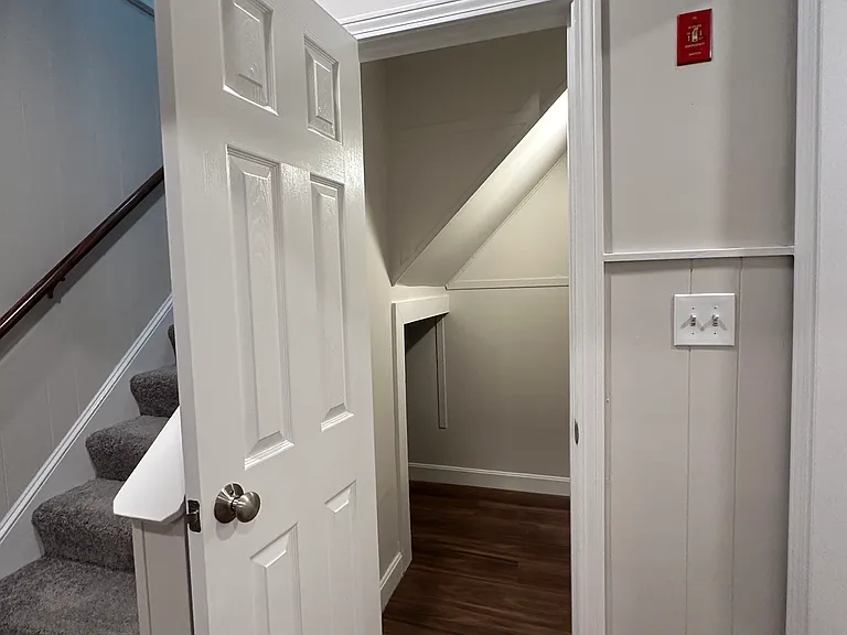 19 Dana St #1 — Photo 7