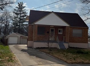 2037 Carpenter Dr, Cincinnati, OH 45239