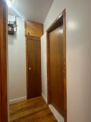 Rented by Peter R. Hungerford, LREB | media 21