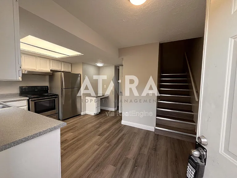 4247 South Hwy #89-18 — Photo 13