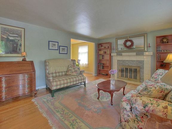 Inviting Rooms, Hardwoods