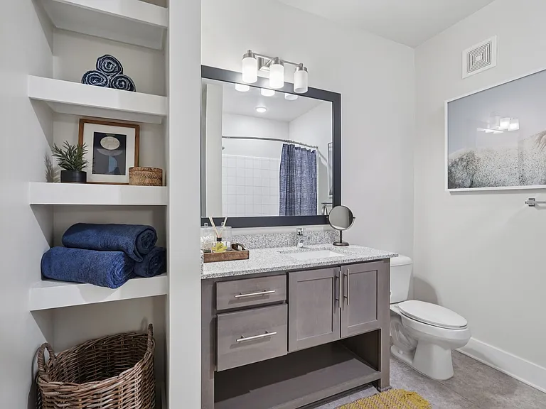 The Kirkwood Apartments at Edgewood — Photo 6