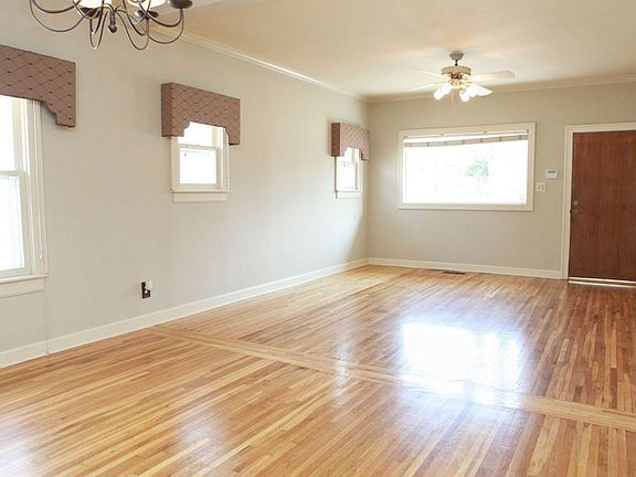 Living & dining rooms were combined