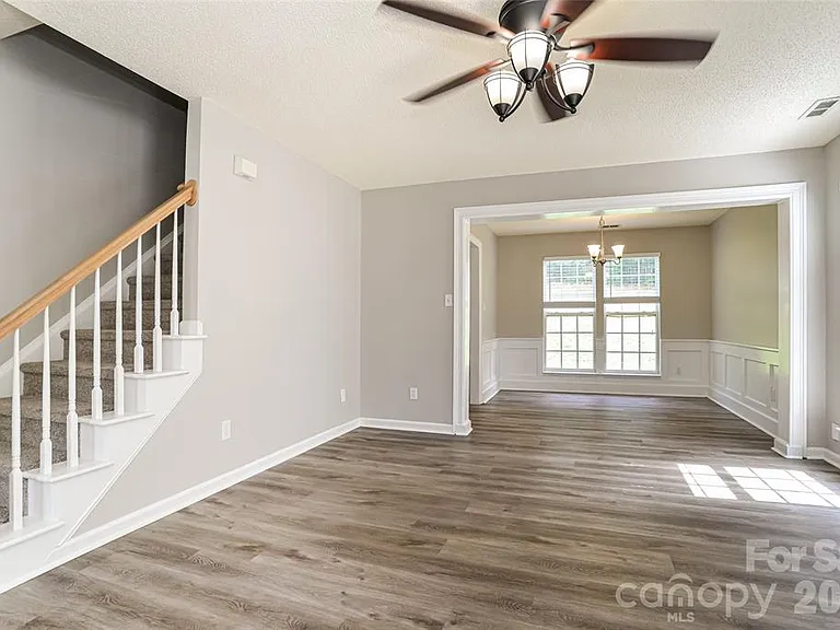 12125 Winghurst Dr — Photo 37
