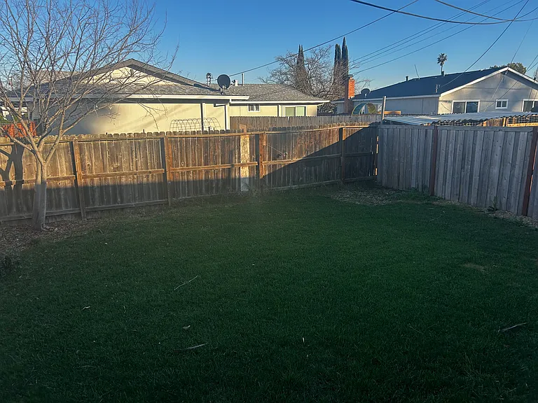 7529 Skelton Way #1 — Photo 5