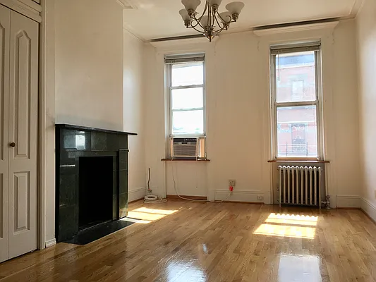 Rented by Cyberapts Management | media 2