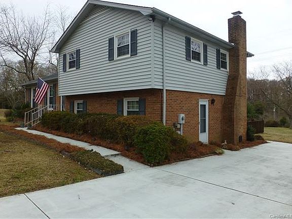 2nd image of 1517 Vanderlip Dr