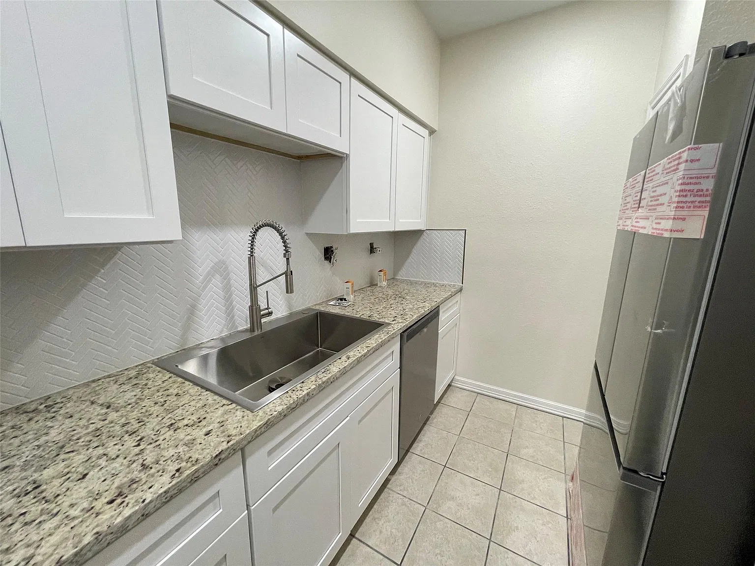 2 bed, 2.5 bath, 1740 sqft, $2,000 — Photo 4