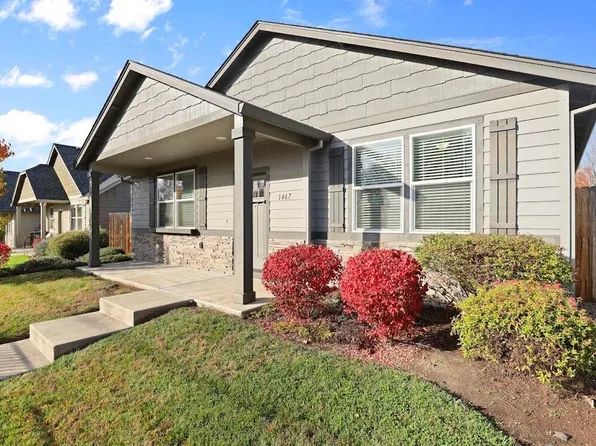 1467 Spring St, Medford, OR 97504