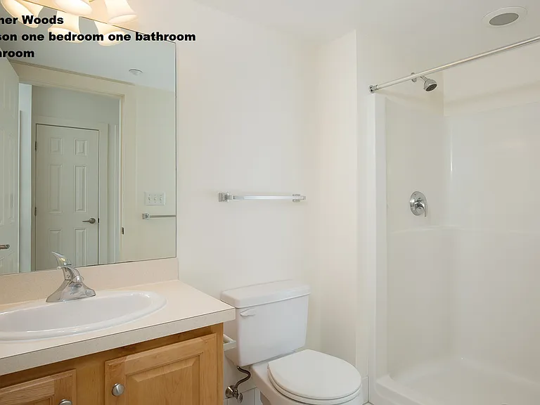 Warner Woods Apartments — Photo 13