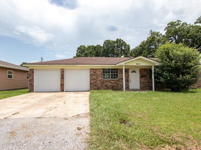 9670 Shepherd Dr, Beaumont, TX, 77707